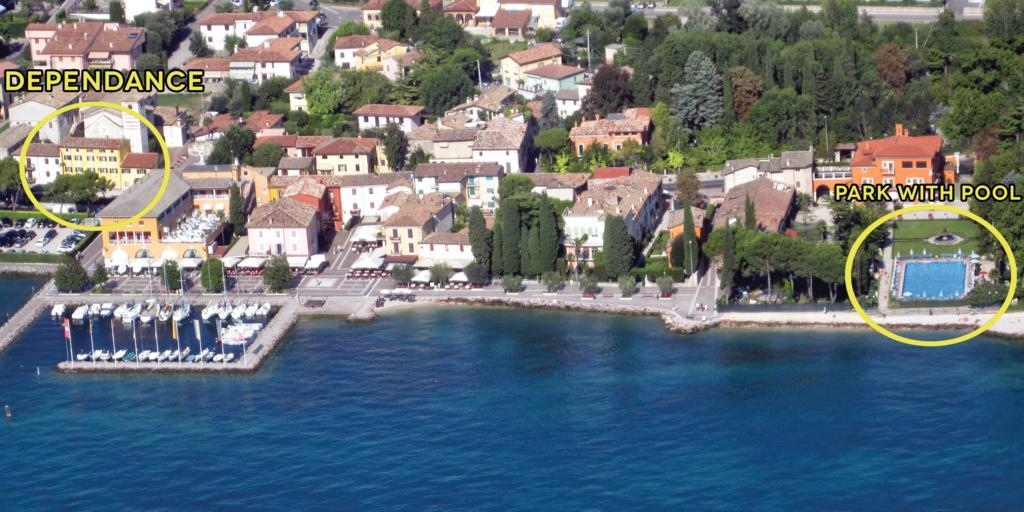 Hotel Vela D'Oro Dependence Bardolino Eksteriør billede