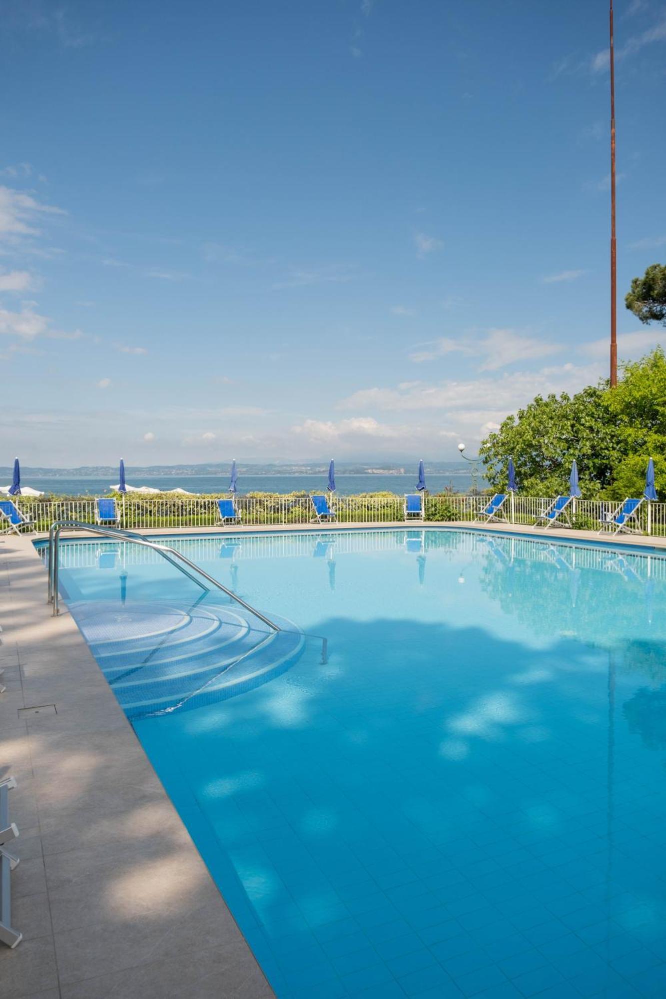 Hotel Vela D'Oro Dependence Bardolino Eksteriør billede