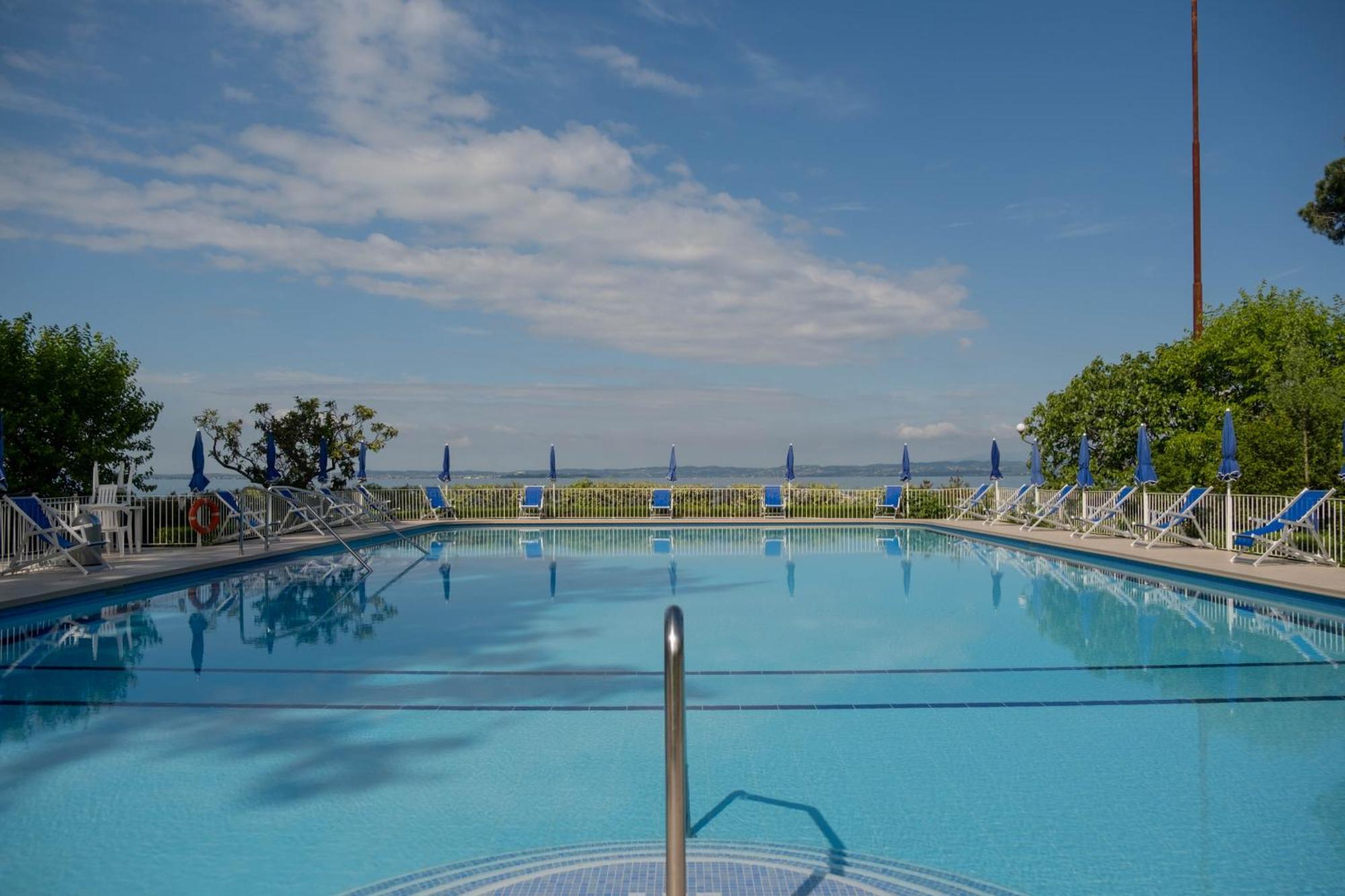 Hotel Vela D'Oro Dependence Bardolino Eksteriør billede